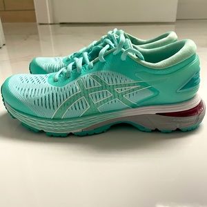 Women's ASICS GEL-Kayano 25 Teal / Pink Running Shoes US 6.5